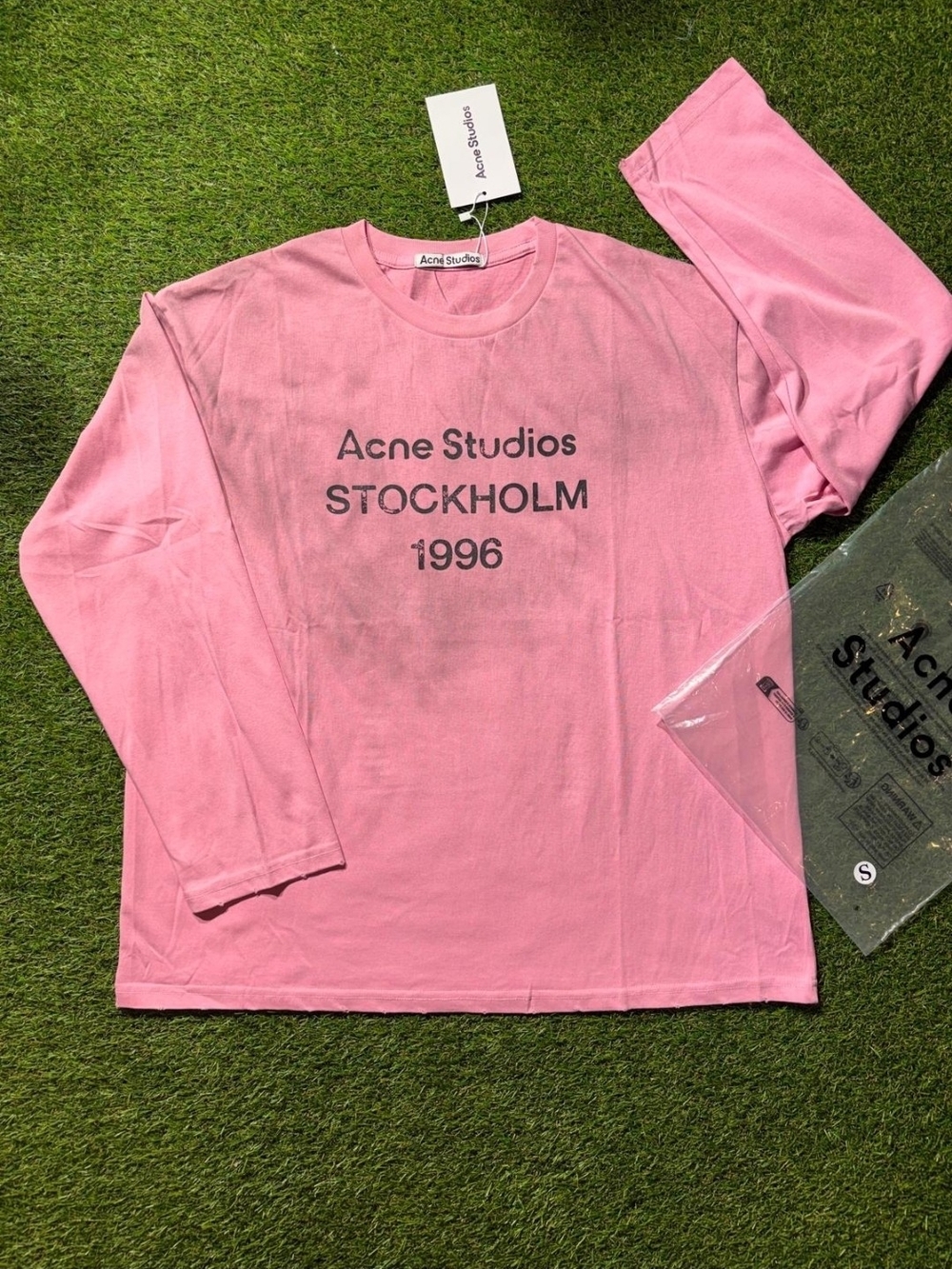 Acne Studios Pink Stockholm 1996 Long-Sleeve Tee Small